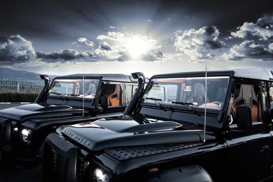  Land Rover Defender The Twins by Vilner 2011 года  (фото 5 из 51)
